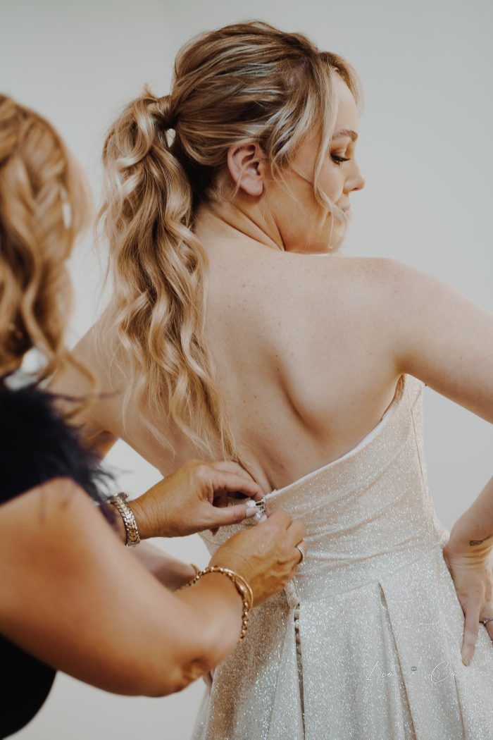 Shoulder Length Ash Blonde High Ponytail Curls — Ponytail Bachelorette Hairstyles 2027