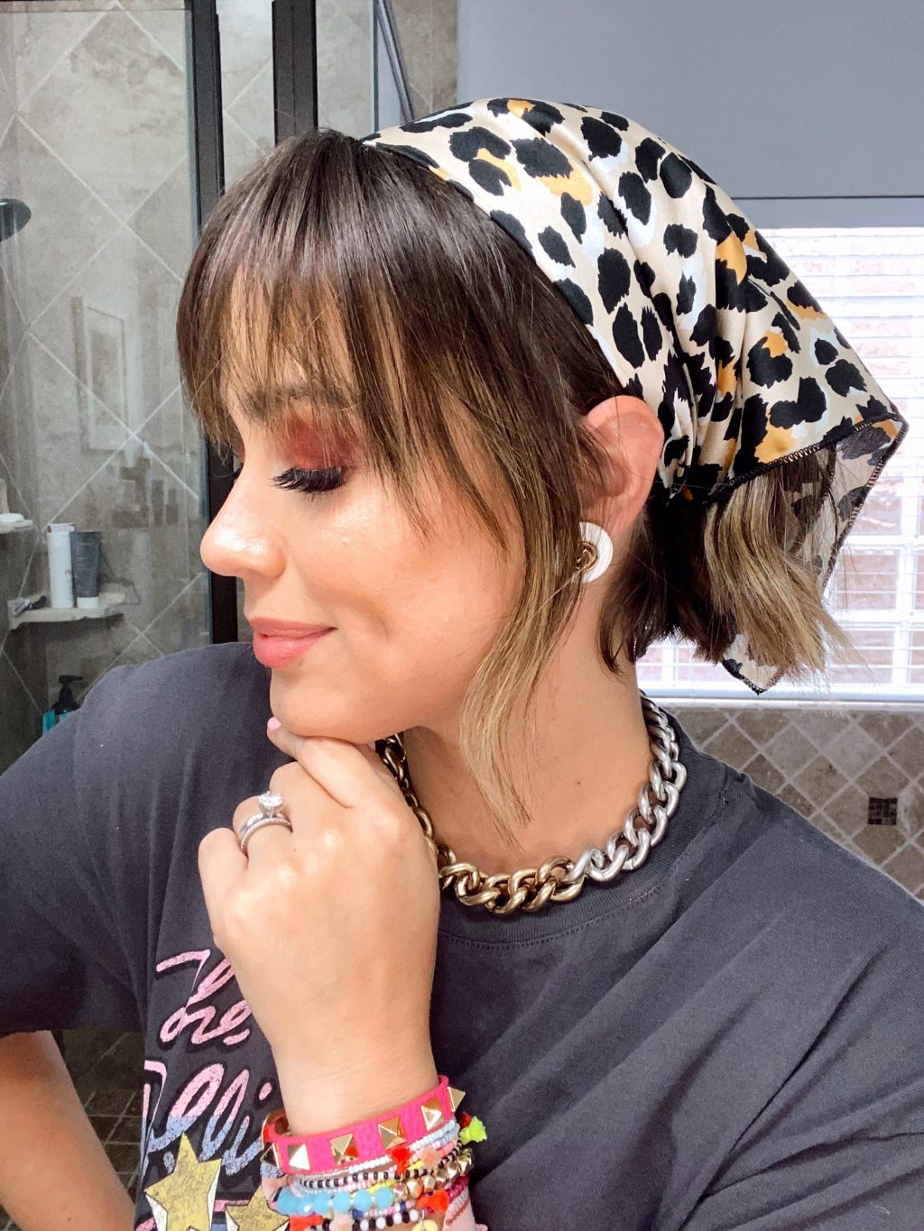 Wavy Bob With Leopard Headscarf Wavy Bob With Leopard Headscarf — Scarf Hairstyles 2027