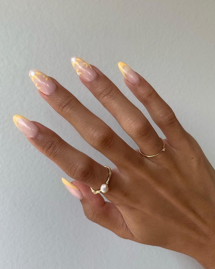 Sun-Kissed Abstract Long Almond Nails Sun-Kissed Abstract Long Almond Nails — Summer Almond Nails 2027