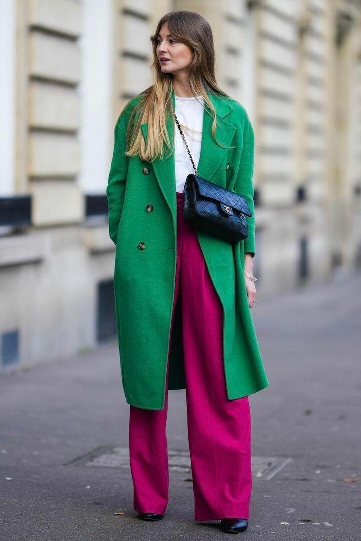 Bold Green Coat Reigns Over Pink Trousers Bold Green Coat Reigns Over Pink Trousers — Winter Colorful Outfits 2027