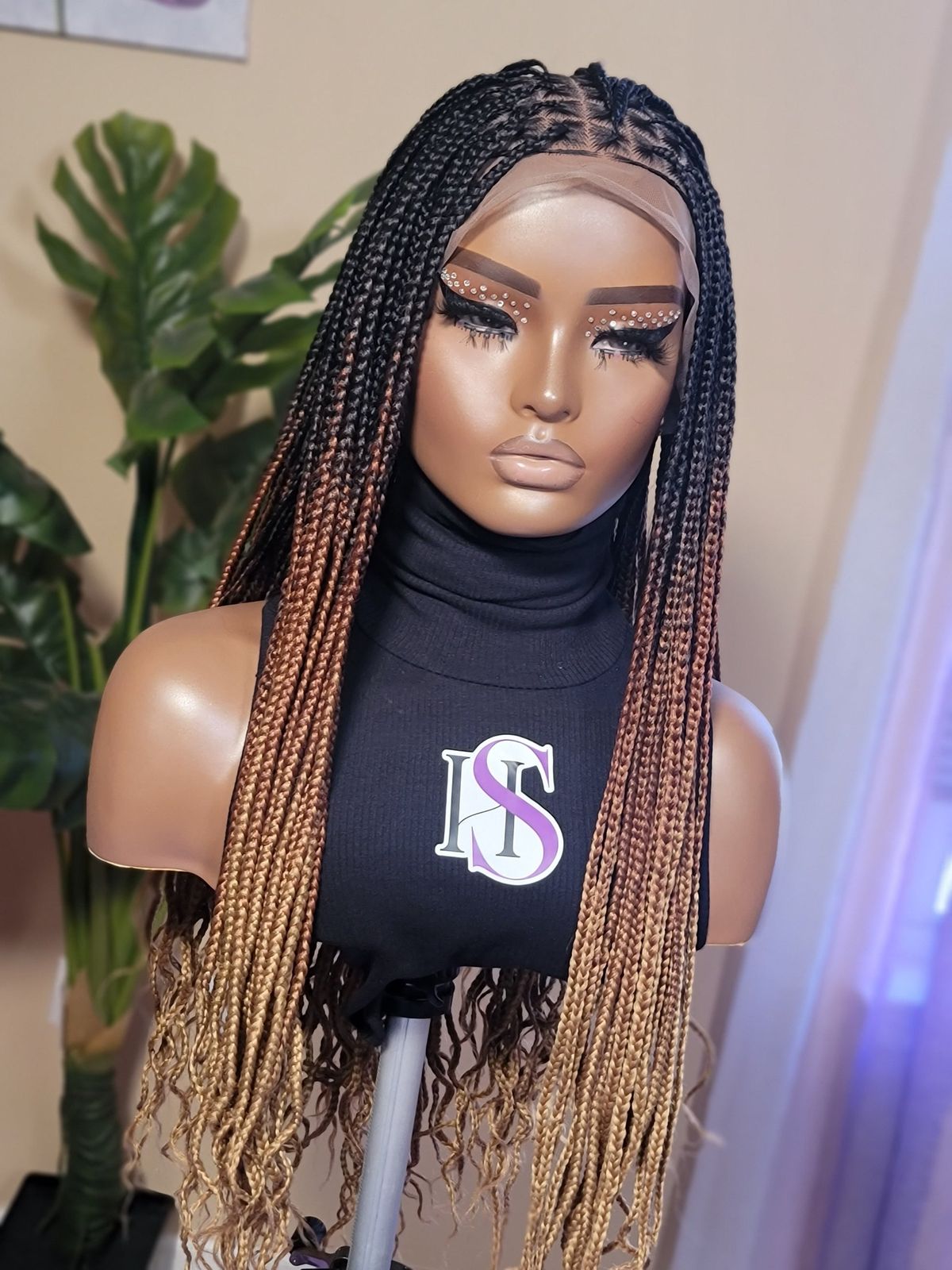 Visual Idea — With A Slight Wave At The Ends — Ombre Knotless Braids 2027