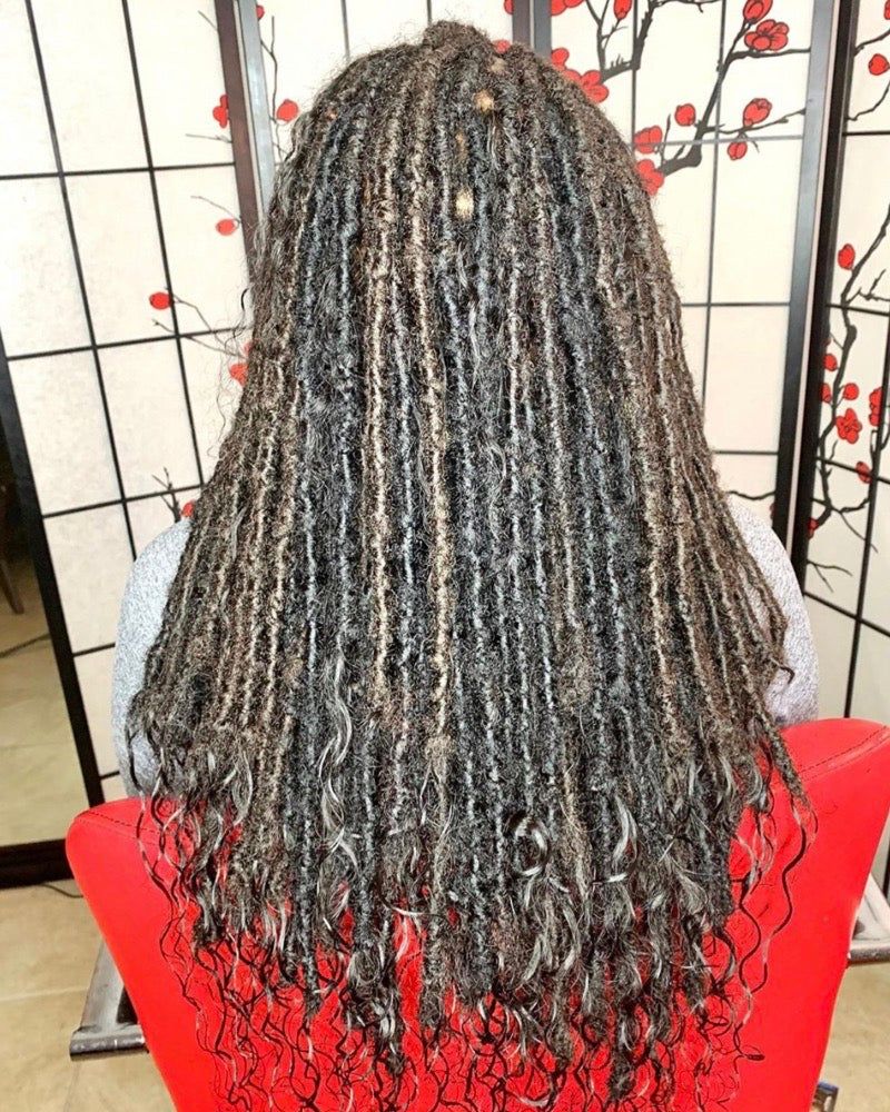 Mid-Back Grey And Blonde Locs Mid-Back Grey And Blonde Locs — Distressed Locs 2027