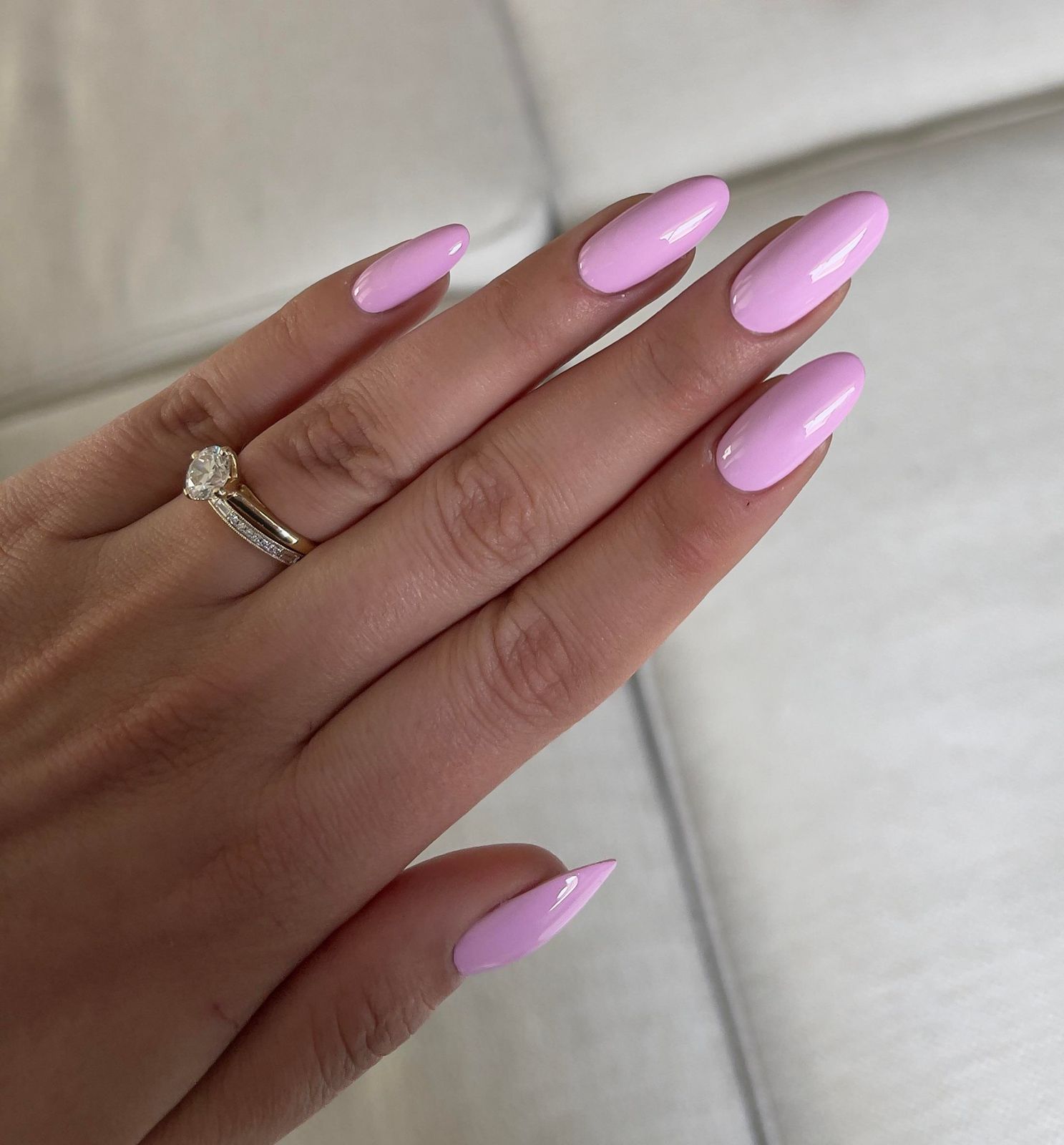 Milky Glossy Visual Idea — Pastel Oval Nails 2027