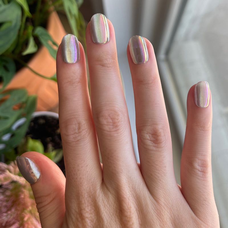 Visual Idea — Lavender Wedding Nails 2027