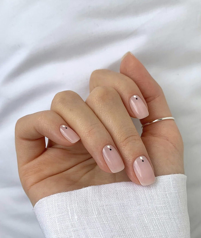 Short Oval Minimalist Dot Nails Short Oval Minimalist Dot Nails — Classy Wedding Nails 2027