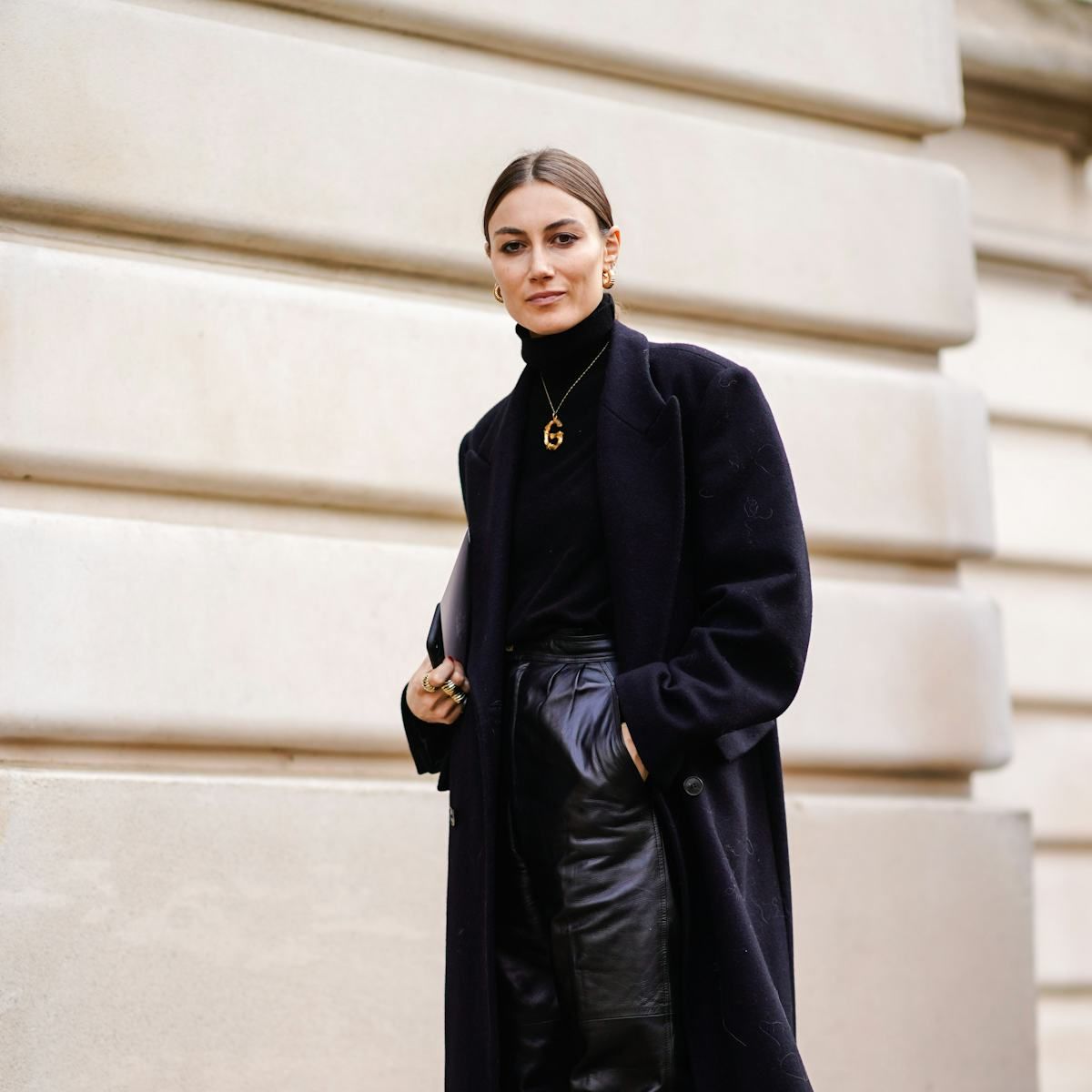 How To Wear A Turtleneck Right Now In 4 It-Girl-Approved Outfits