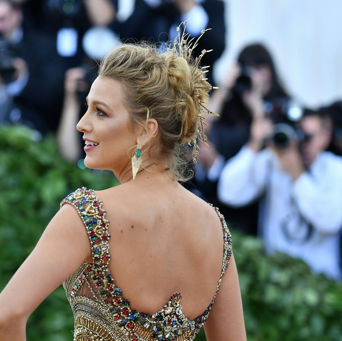 Medium Visual Idea — Gala Hairstyles 2027