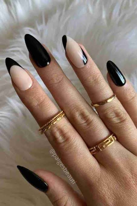 Long Stiletto Black French Tips Nude Base Long Stiletto Black French Tips Nude Base — Winter Black Nails 2027