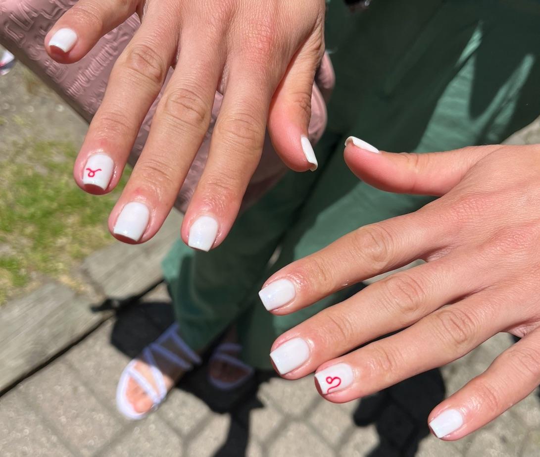 Short Square White Red Ribbon Motif Short Square White Red Ribbon Motif — Nurse Nails 2027