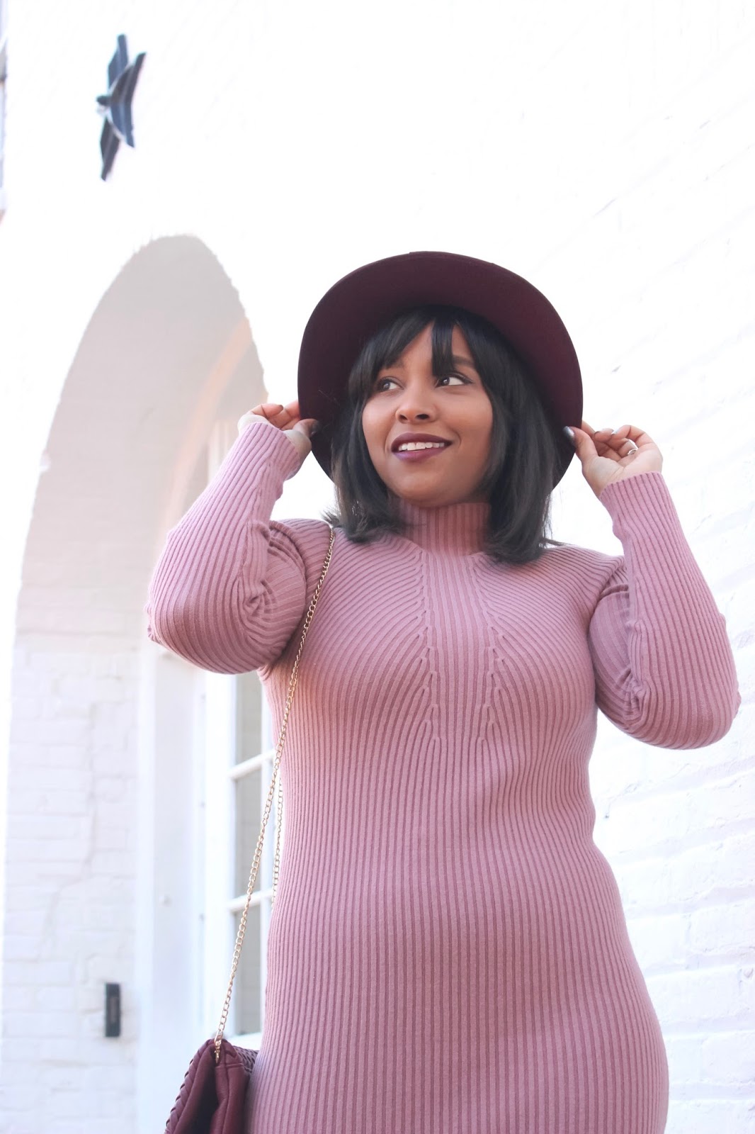 Pink Mock Neck Sweater Dress with Burgundy Accessories Pink Mock Neck Sweater Dress with Burgundy Accessories — Sweater Dress Outfits 2027