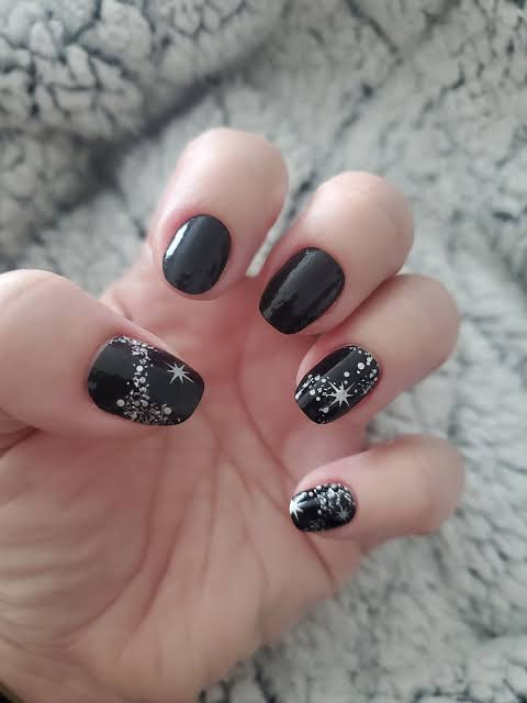 Glossy Black with Starburst Glitter Glossy Black with Starburst Glitter — Short New Years Nails 2027