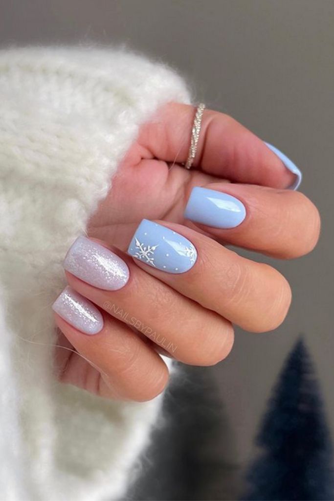 Light Blue Glitter Snowflake Light Blue Glitter Snowflake — Snowflake Nails 2027