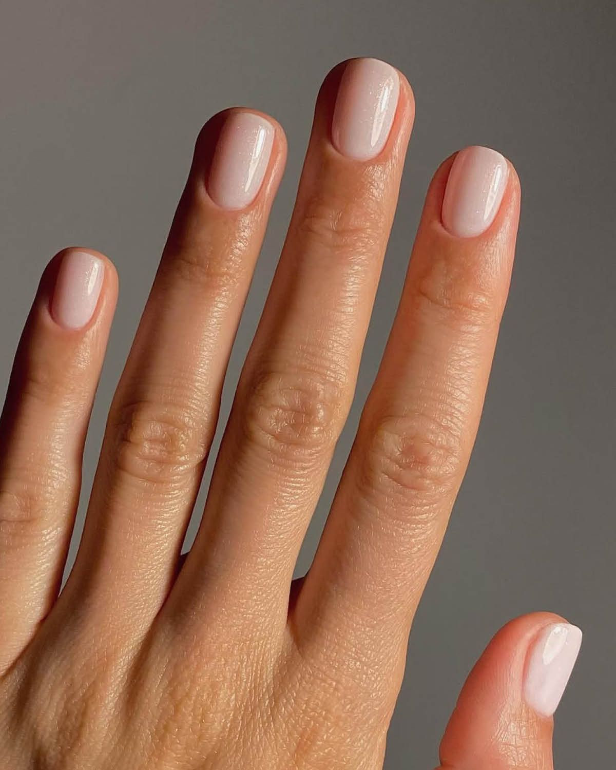 Pale Pink Shimmer Short Square Milky Pale Pink Shimmer Short Square Milky — Milky Nails 2027