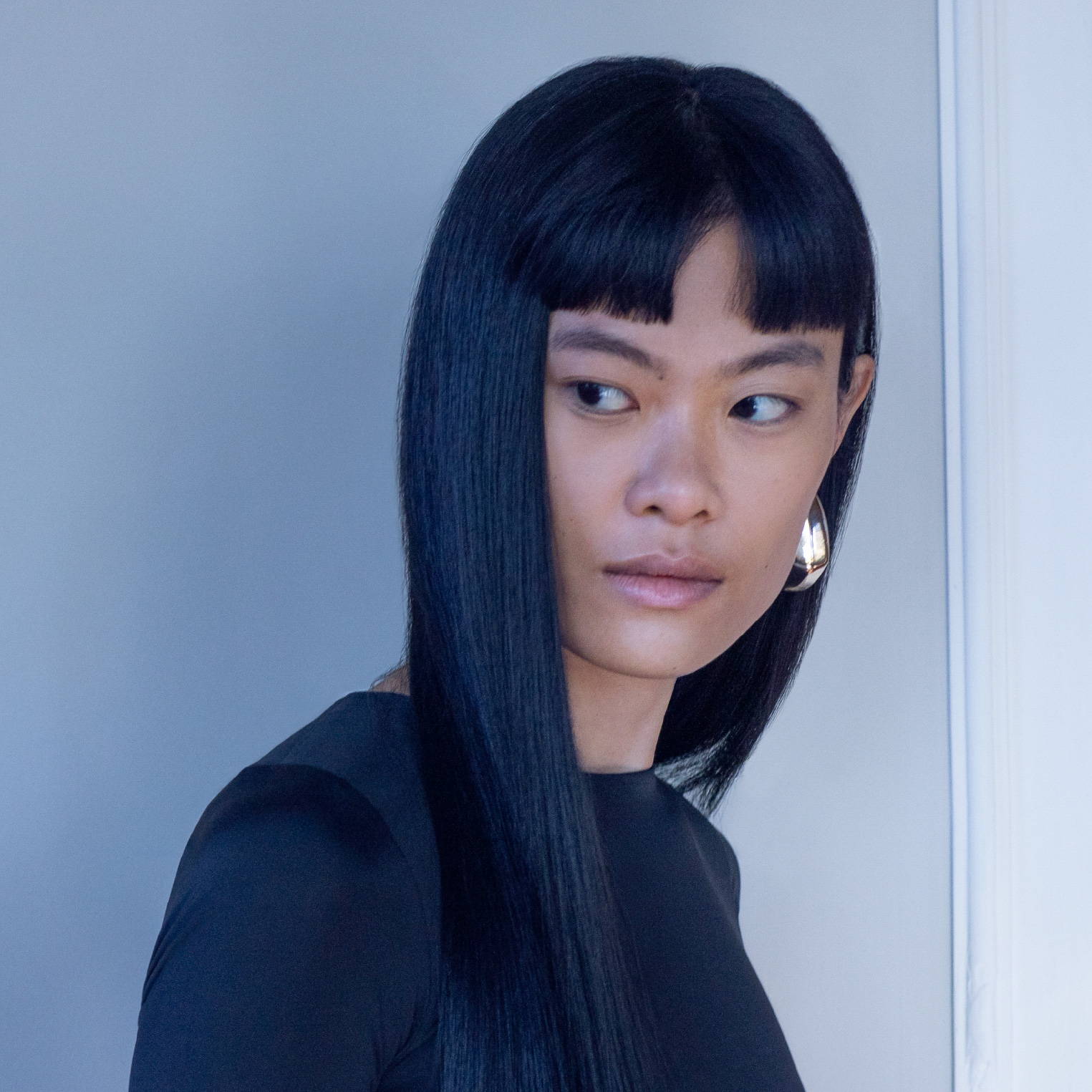 Solid Black Visual Idea Solid Black Visual Idea — Office Hairstyles 2027
