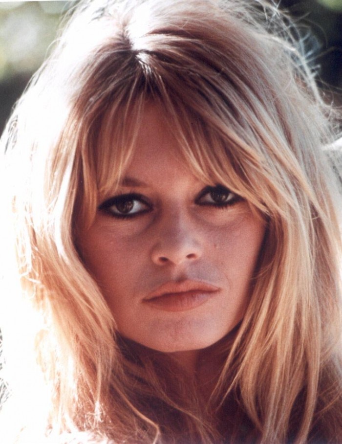 Iconic Blonde Bardot Bangs Volume Iconic Blonde Bardot Bangs Volume — Bardot Bangs 2027