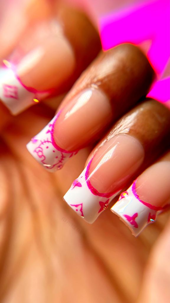 Delicate Pink Hello Kitty French Motif Delicate Pink Hello Kitty French Motif — French Hello Kitty Nails 2027
