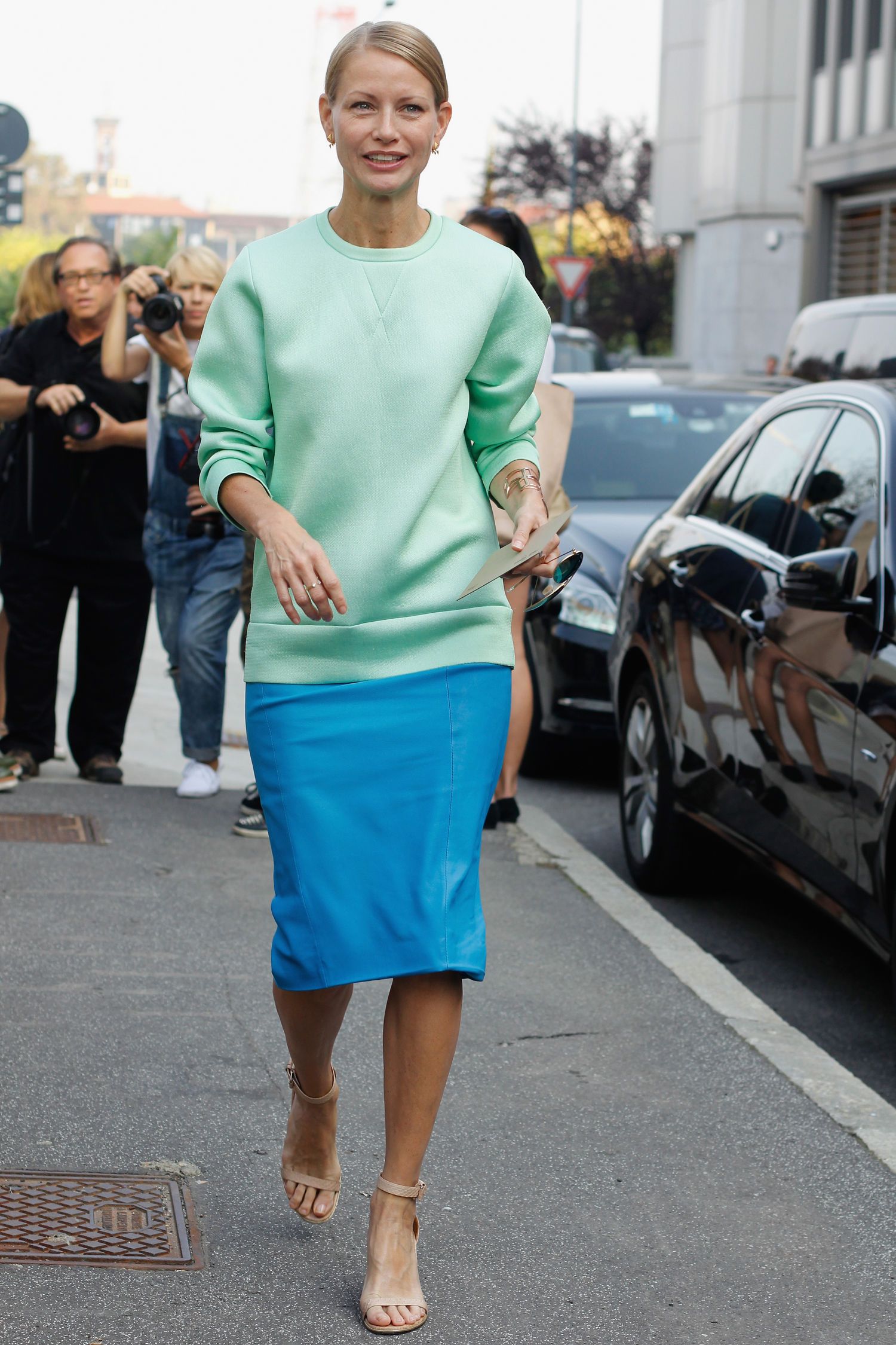 Color Pop: Mint Sweatshirt with Blue Pencil Skirt Color Pop: Mint Sweatshirt with Blue Pencil Skirt — Sweatshirt Outfits 2027