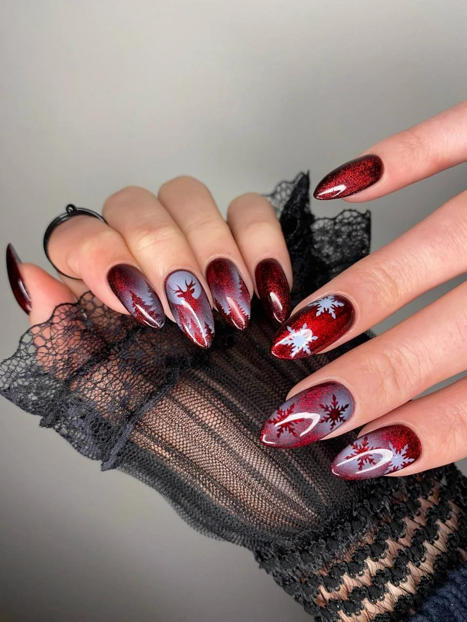 Red to Grey Gradient with Tree Silhouette Red to Grey Gradient with Tree Silhouette — Winter Gel Nail Colors 2027