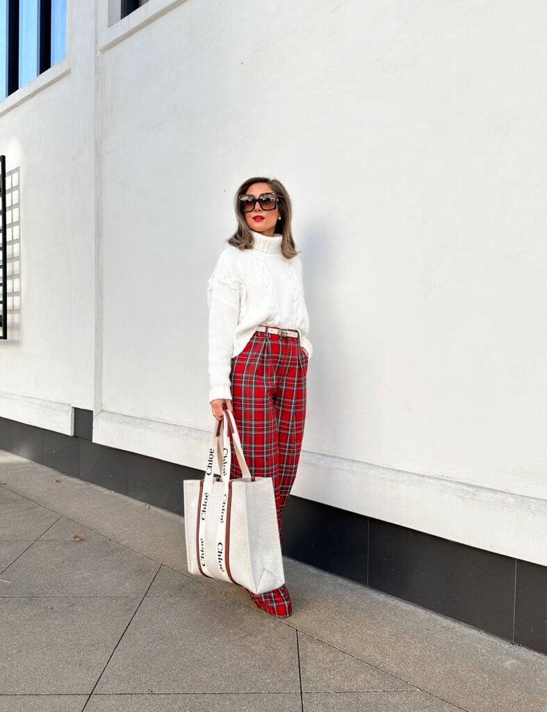 Chic Plaid Pants Paired with a Knit Turtleneck — Plaid Christmas Outfits 2026