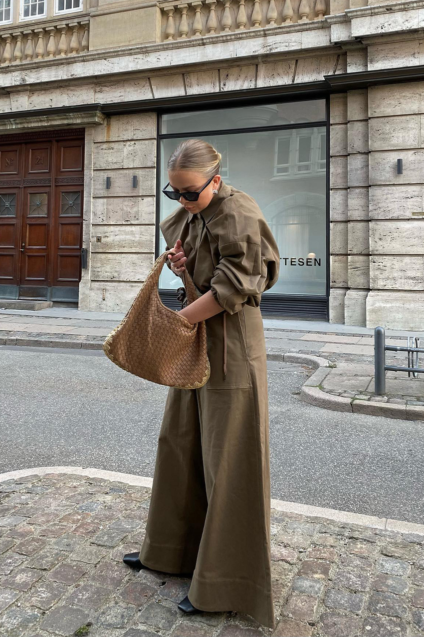 Monochromatic Olive Green Wide-Leg Jumpsuit Monochromatic Olive Green Wide-Leg Jumpsuit — Scandinavian Outfits 2027