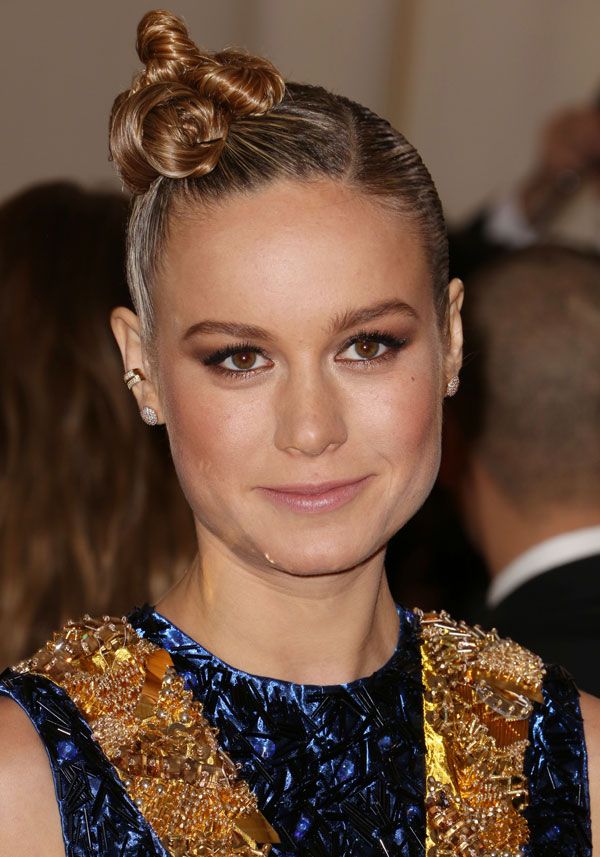 Shoulder Visual Idea — Gala Hairstyles 2027