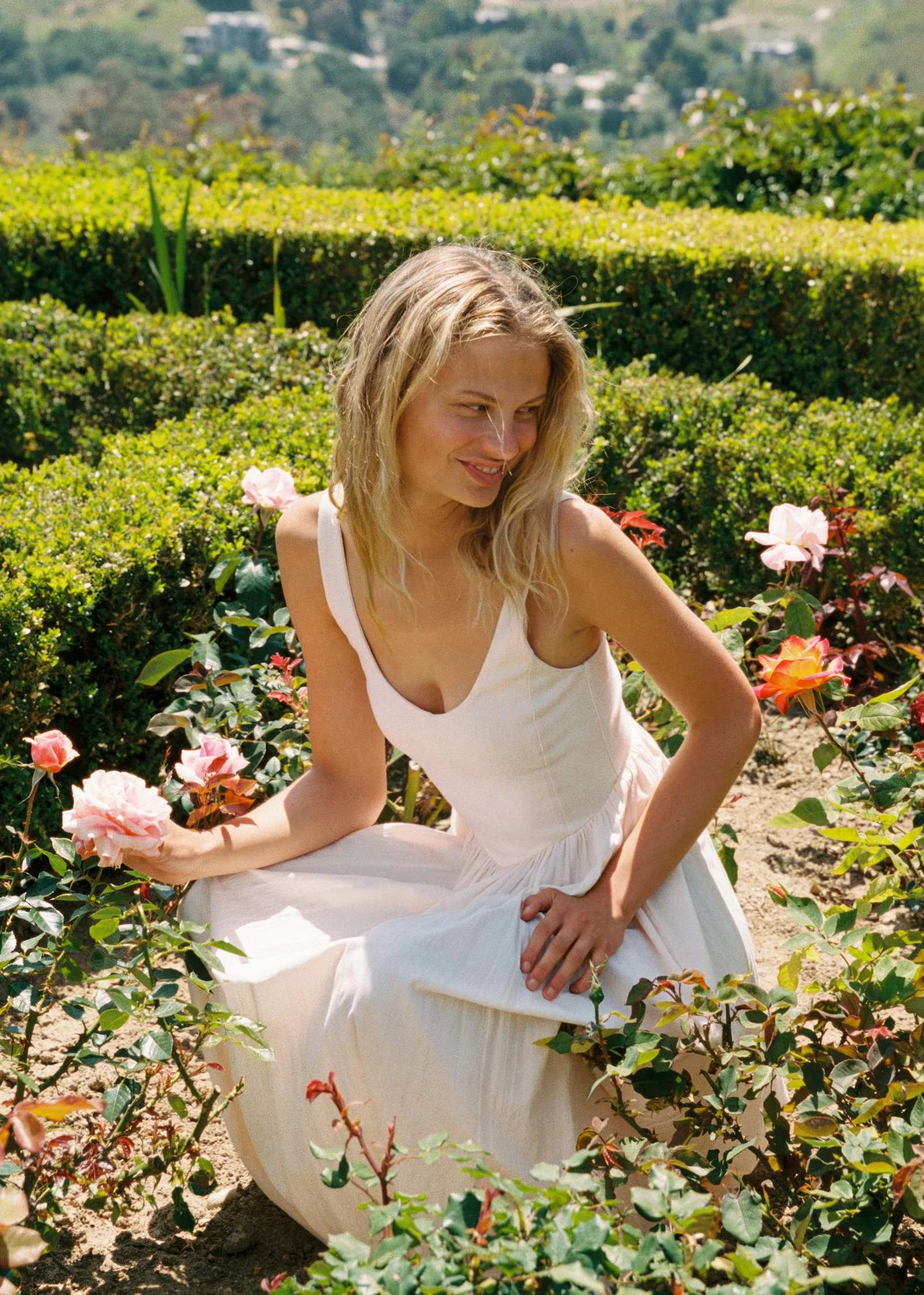Light Pink Slip Dress: Romantic Simplicity for a Spring First Date Light Pink Slip Dress: Romantic Simplicity for a Spring First Date — Spring First Date Outfits 2027