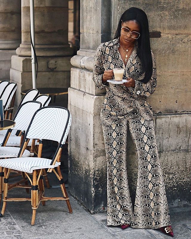 Snake Print Set: A Bold Casual Choice for New Year's Eve Snake Print Set: A Bold Casual Choice for New Year's Eve — Casual New Years Eve Outfits 2027