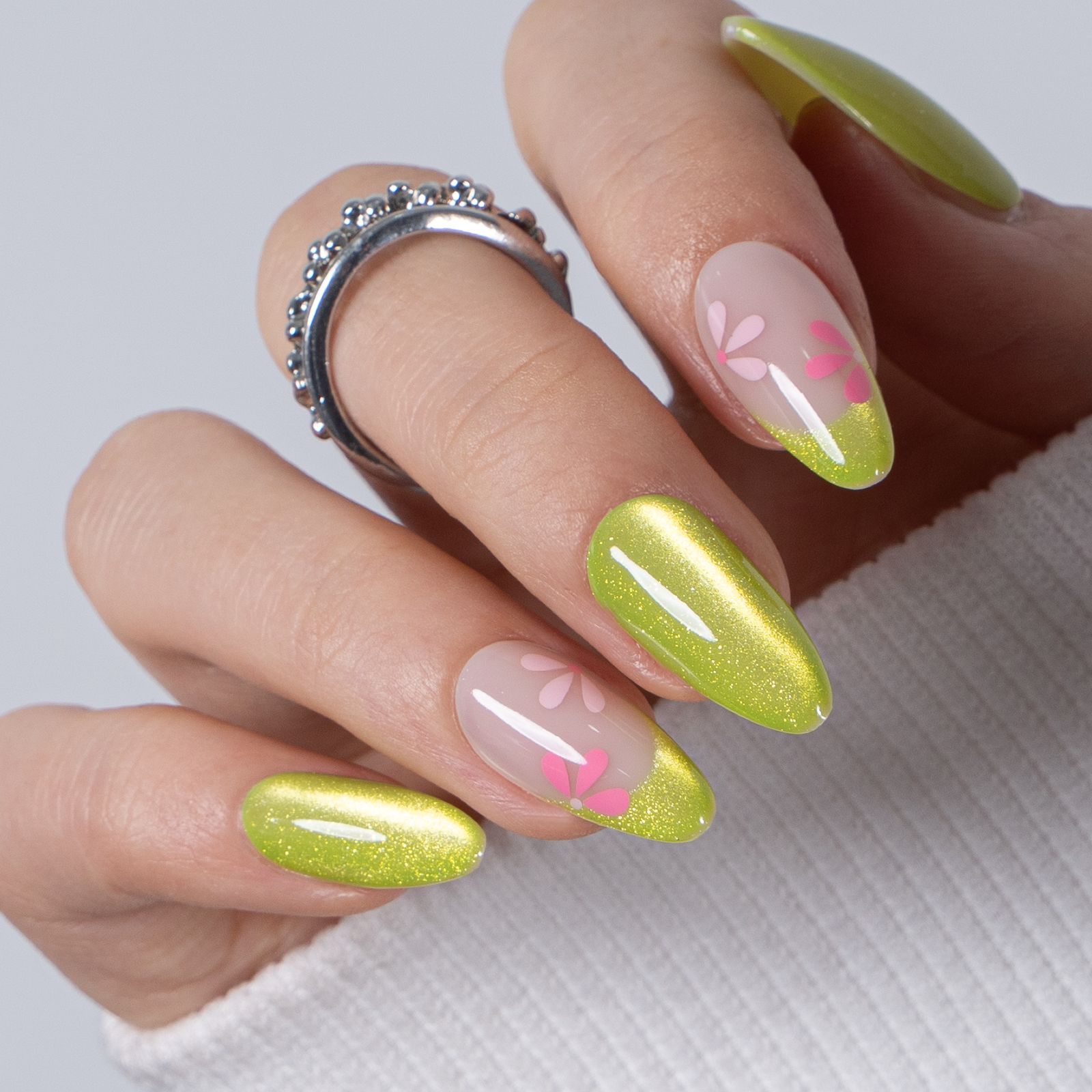 Glossy Glitter Visual Idea Glossy Glitter Visual Idea — Neon Acrylic Nails 2027