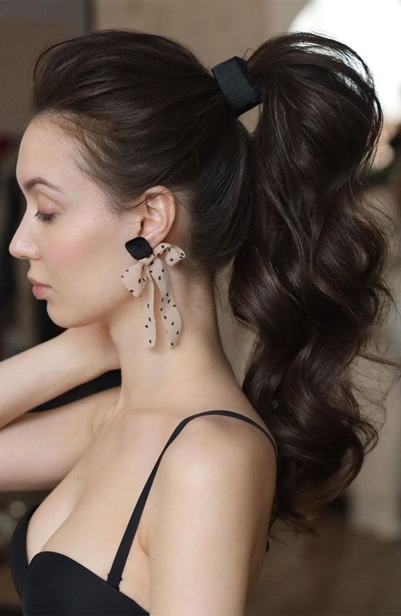 Mid-Back Visual Idea — Ponytail Hairstyles 2027 for Shoulder Length Hair