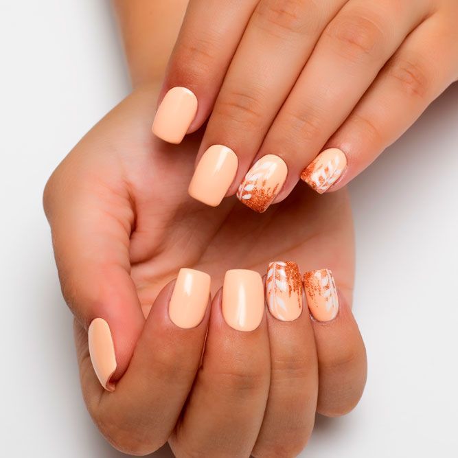 Peach Leaf Glitter Accent Squares Peach Leaf Glitter Accent Squares — Peach Square Nails 2027