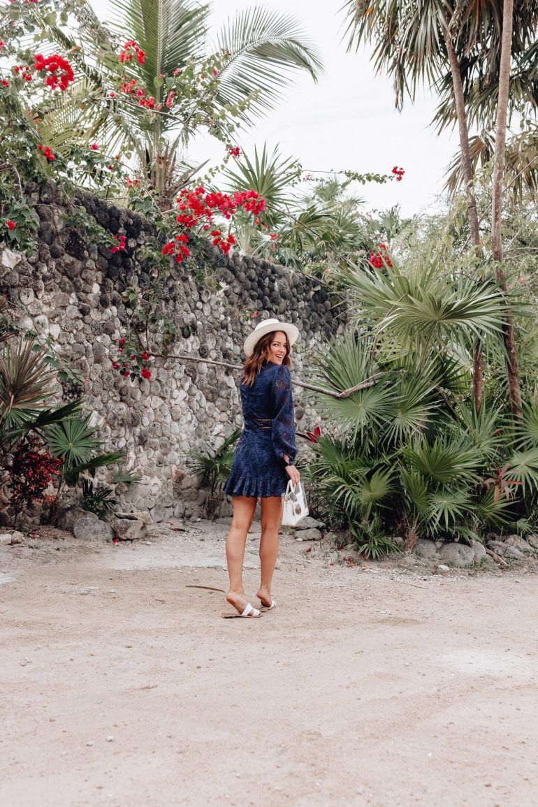 Long-Sleeved Mini Dress Outfit Idea Long-Sleeved Mini Dress Outfit Idea — Vacation Slides Outfits 2027