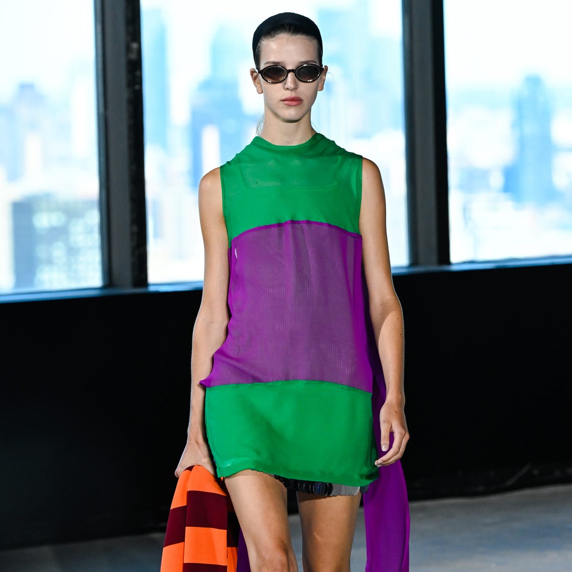 Avant-Garde Europe: Color-Blocked Tunic and Mini Shorts Avant-Garde Europe: Color-Blocked Tunic and Mini Shorts — Europe Outfits 2027