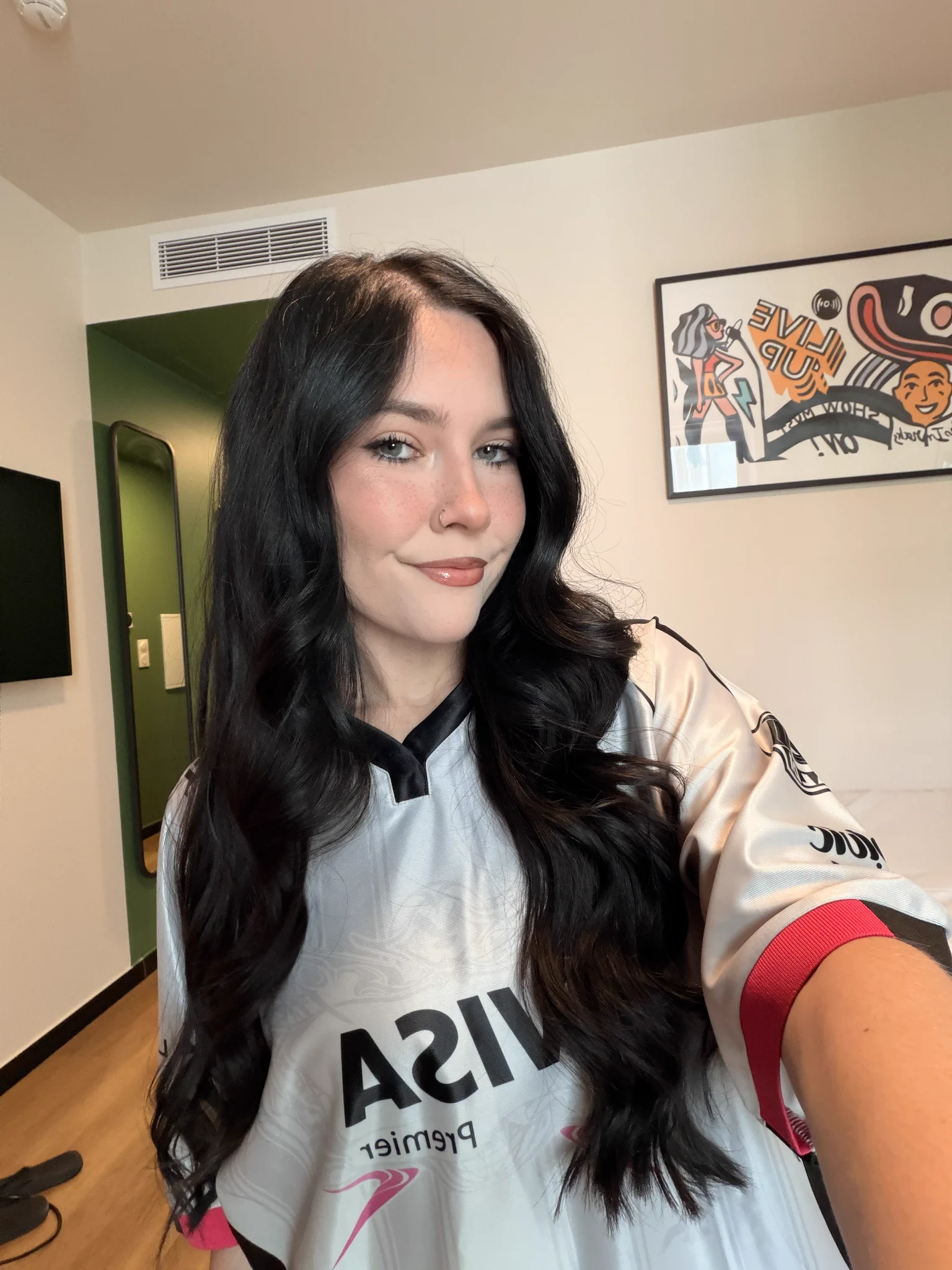 Loose Waves with Side-Swept Bangs Loose Waves with Side-Swept Bangs — Game Day Hairstyles 2026