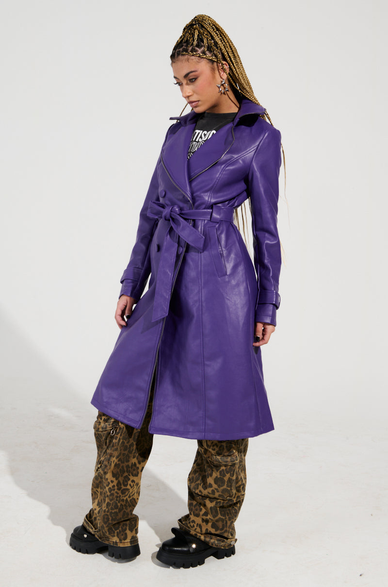 Streetwear Style: Purple Leather Trench with Cargo Pants Streetwear Style: Purple Leather Trench with Cargo Pants — Purple Leather Outfits 2027
