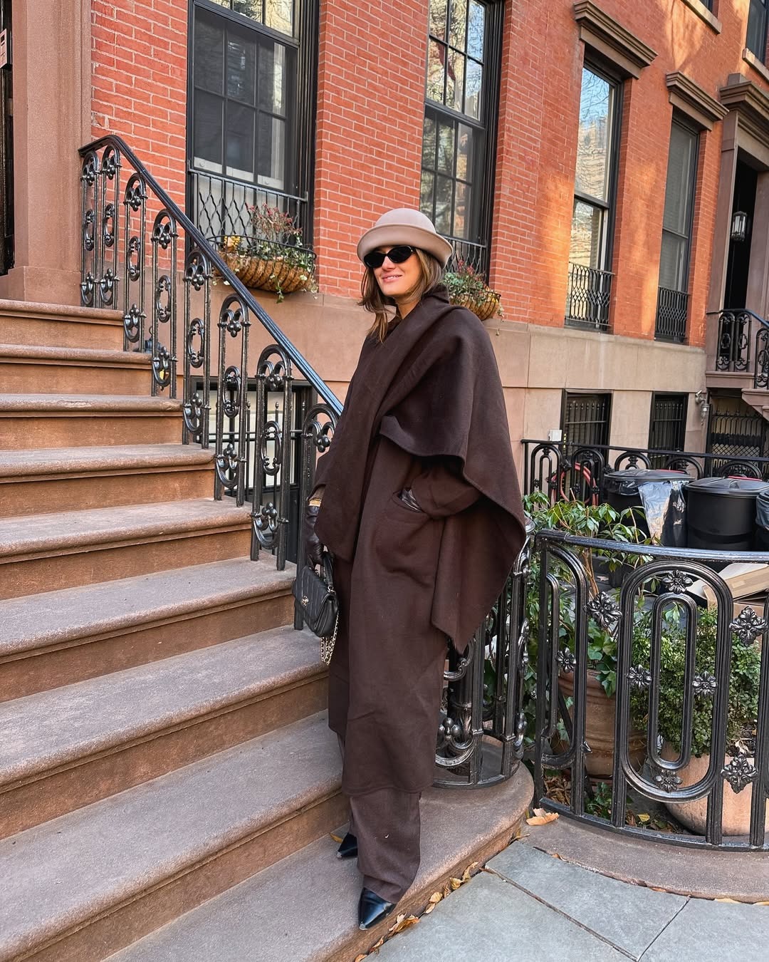 Chic Winter Ensemble Featuring an Oversized Brown Poncho Chic Winter Ensemble Featuring an Oversized Brown Poncho — Winter Accessories Outfits 2027