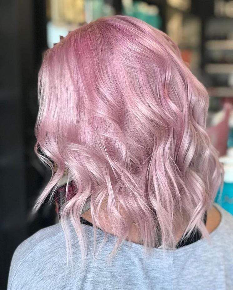 Pastel Pink Wavy Bob — Pink Hair 2027