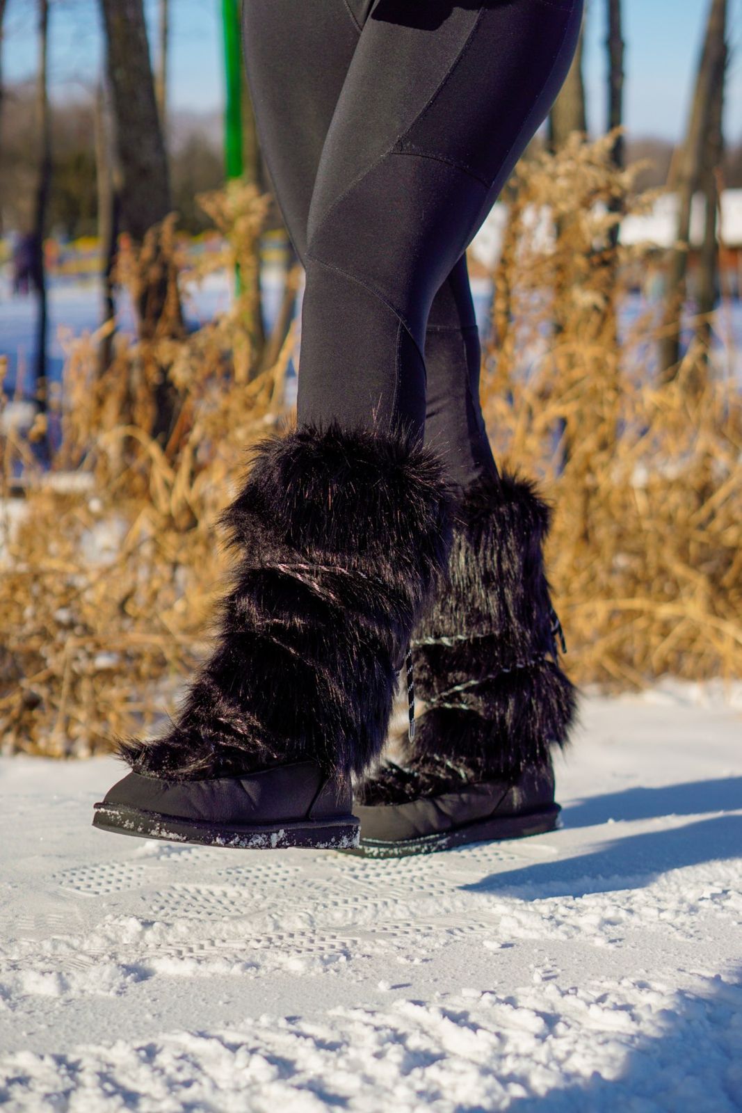 Statement Faux Fur Boots for a Snowy Winter Environment Statement Faux Fur Boots for a Snowy Winter Environment — Winter Accessories Outfits 2027
