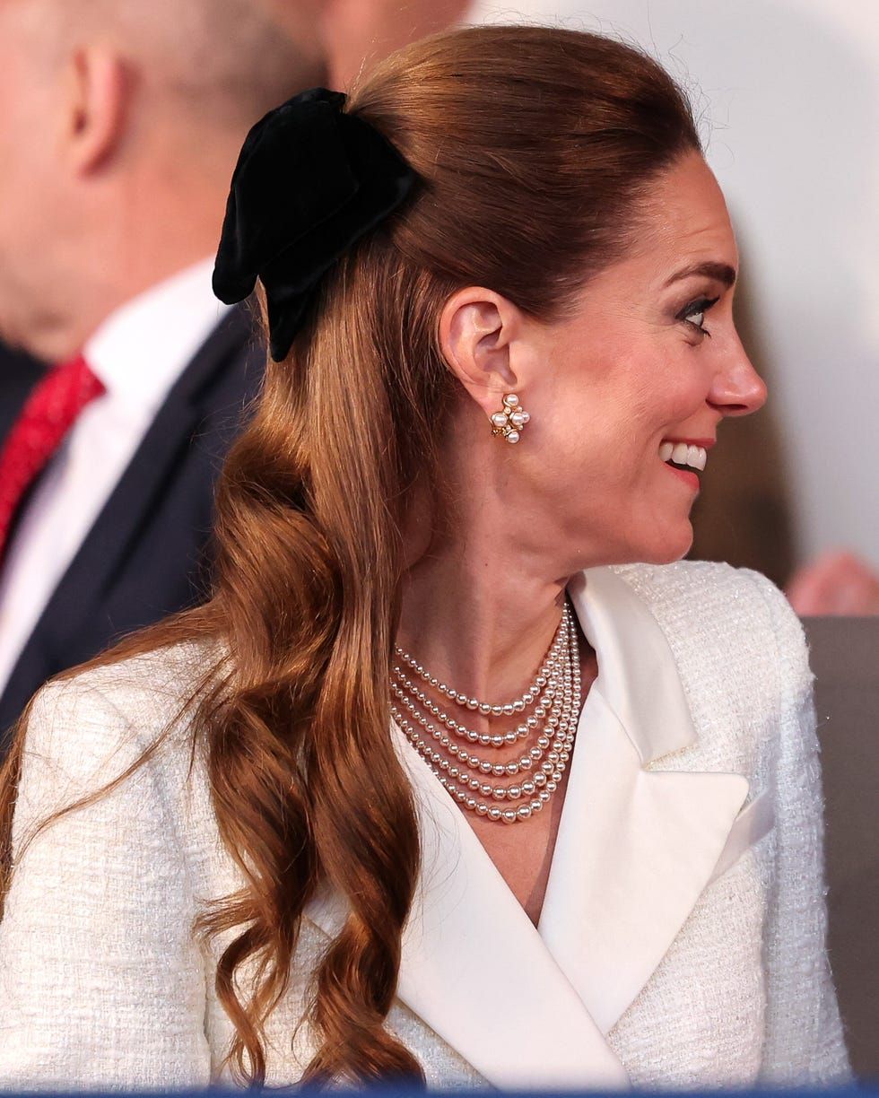 Half-Up Velvet Bow With Side Part — Big Bow Hairstyles 2027