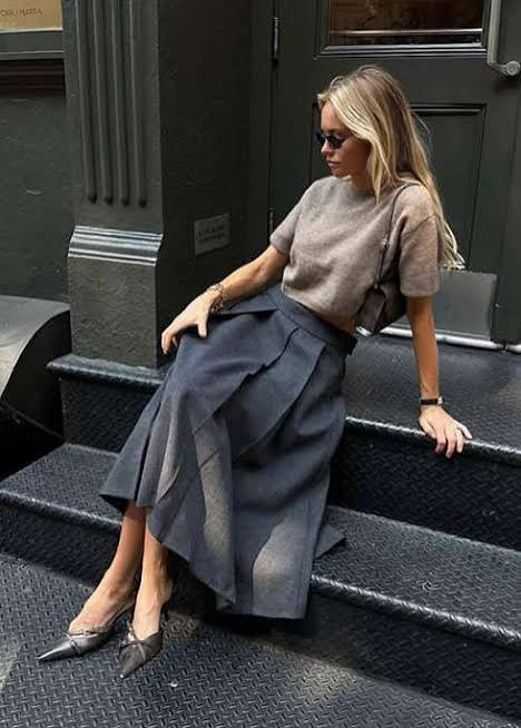 Textured Dark Grey Pleated Midi Skirt for Day or Night — Midi Skirts 2027