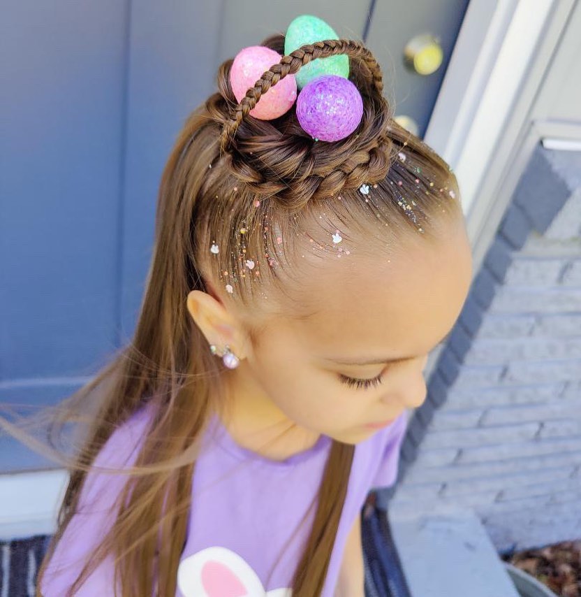 Shoulder-Length Straight Blonde with Ribbon Bow Shoulder-Length Straight Blonde with Ribbon Bow — Easter Hairstyles 2027