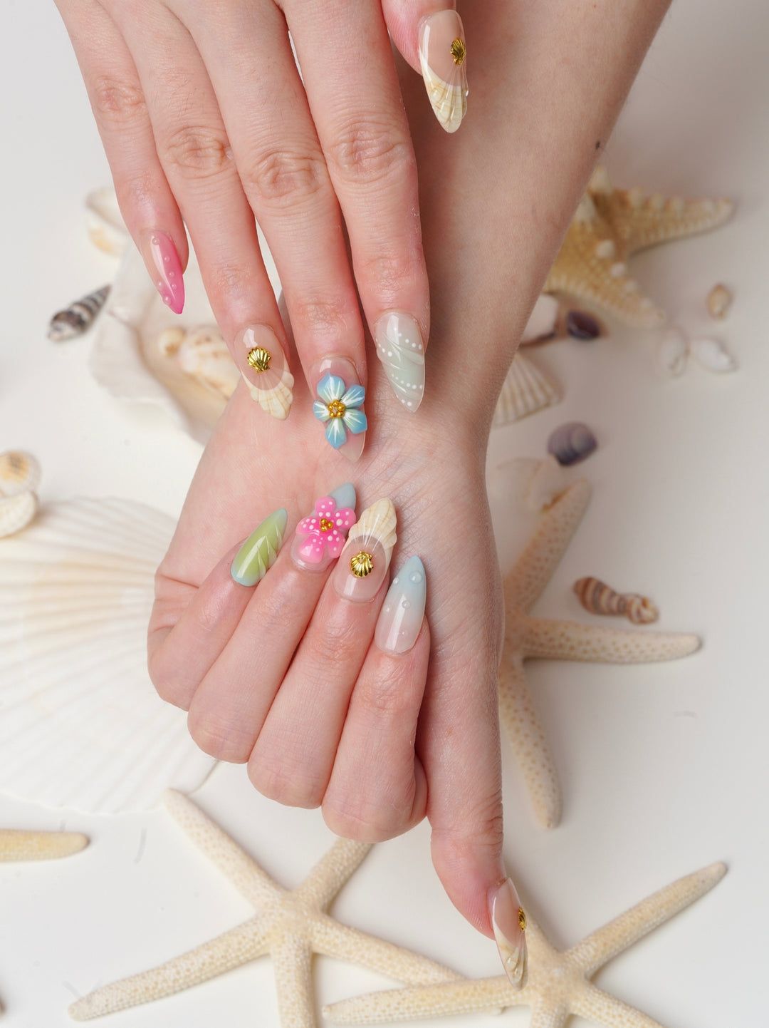 Glossy Visual Idea Glossy Visual Idea — Bahamas Nails 2027
