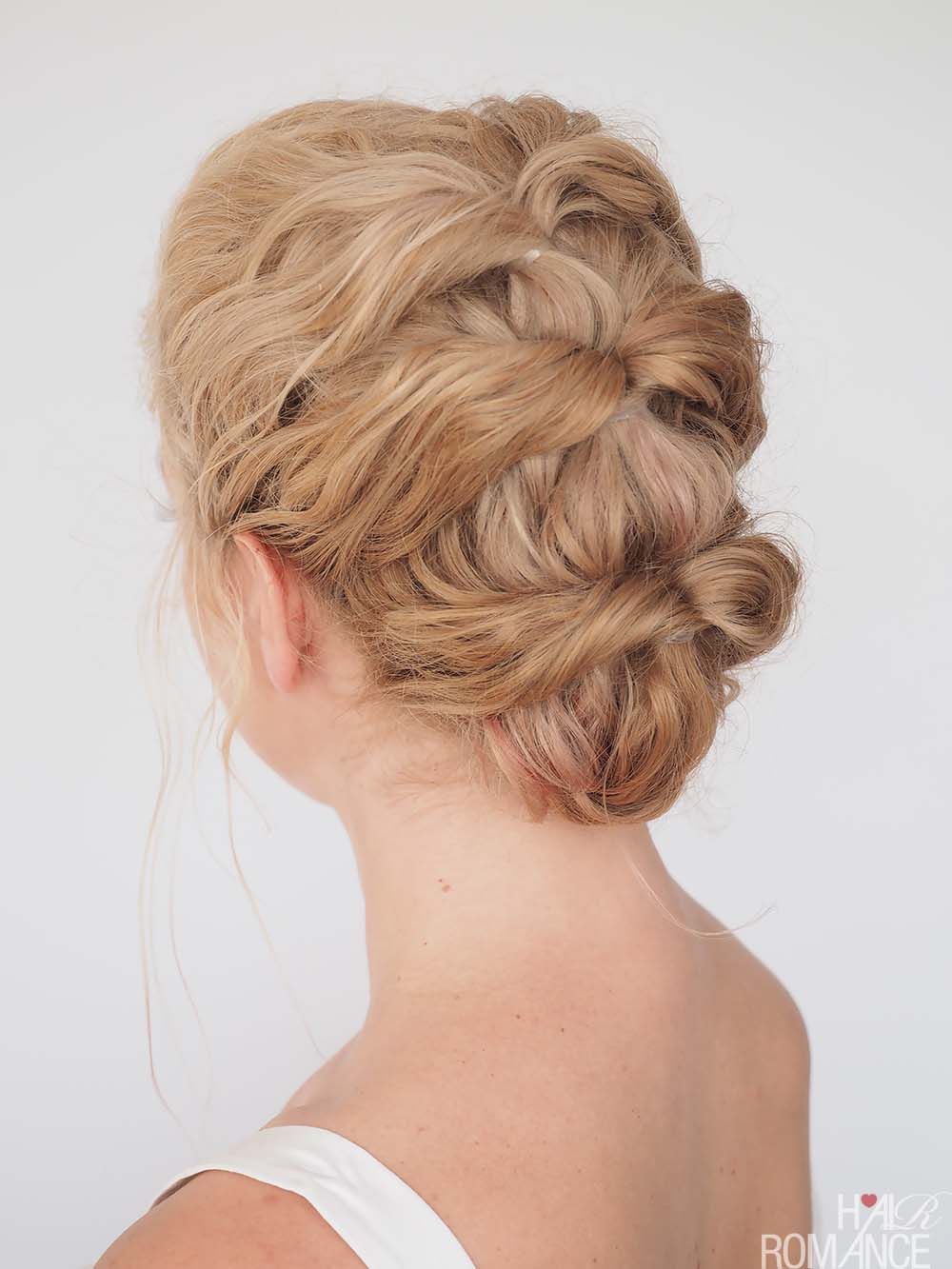 Blonde With Highlights Visual Idea Blonde With Highlights Visual Idea — Twists Easy Hairstyles 2027