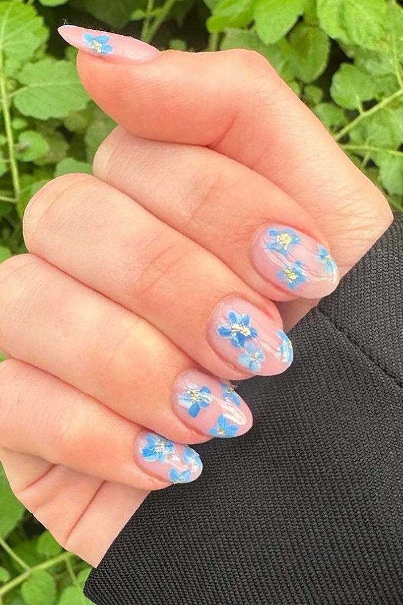 Blue Flowers and Gold Foil Nails Blue Flowers and Gold Foil Nails — Wildflower Flower Nails 2027