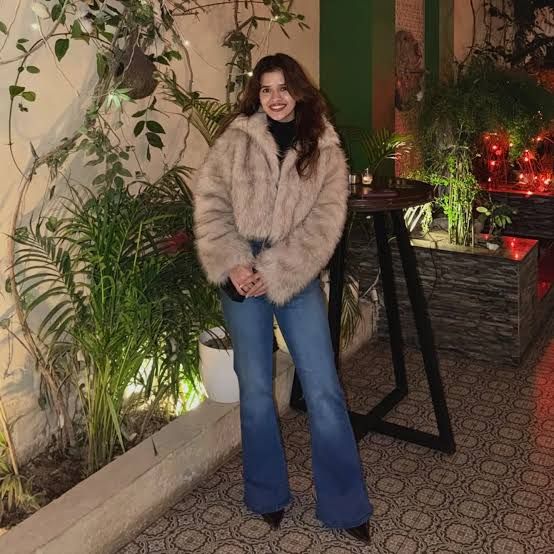 Evening Casual Outfit Idea Evening Casual Outfit Idea — Bootcut Jeans Outfits 2027 with Heels