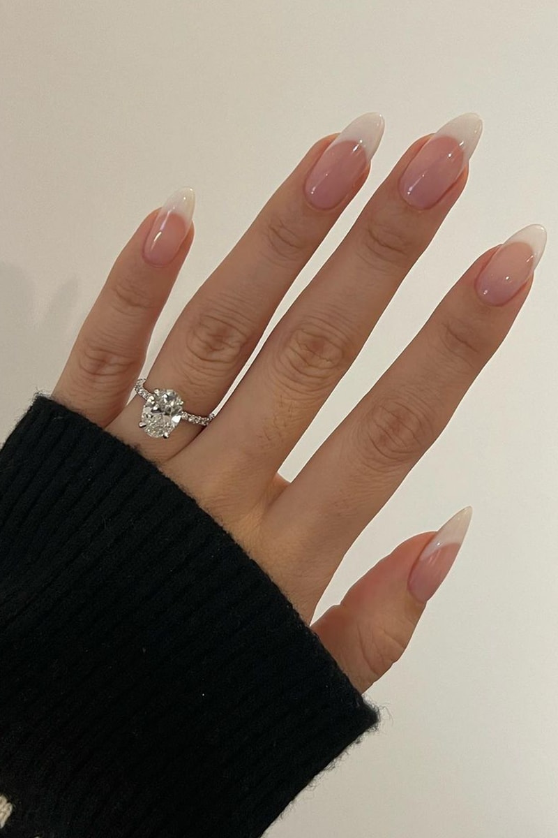 Medium Oval Perfect French Medium Oval Perfect French — White French Tip Nails 2027
