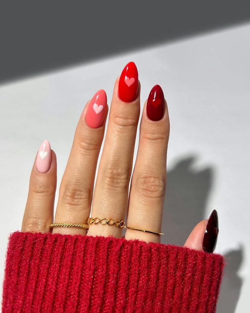 Glossy Pink Red Gradient Heart Nails Glossy Pink Red Gradient Heart Nails — Love Nails 2027