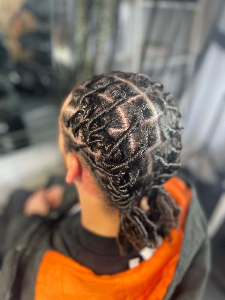 Grid Pattern Locs Ponytail Grid Pattern Locs Ponytail — Retwist Locs 2027