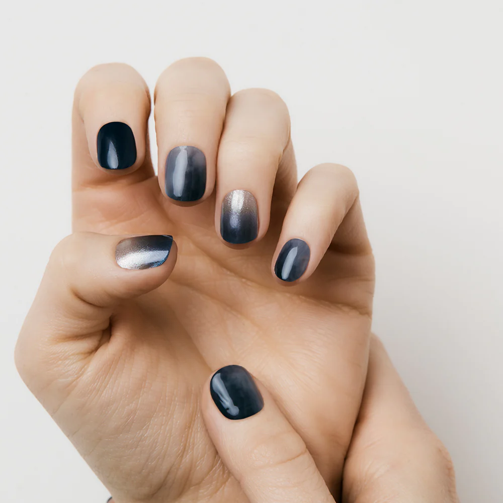 Dark Blue Grey Ombre Silver Accent Dark Blue Grey Ombre Silver Accent — Medium Length Winter Nails 2027