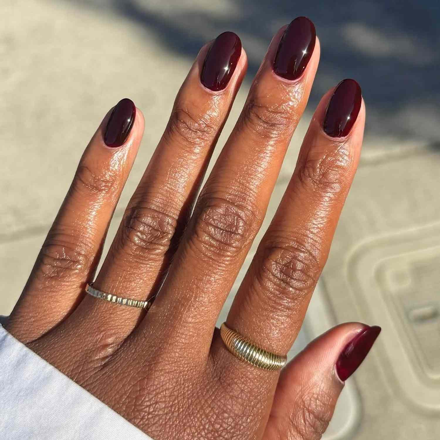 Deep Burgundy Glossy Nails Deep Burgundy Glossy Nails — Nails 2027 for Short Fingers