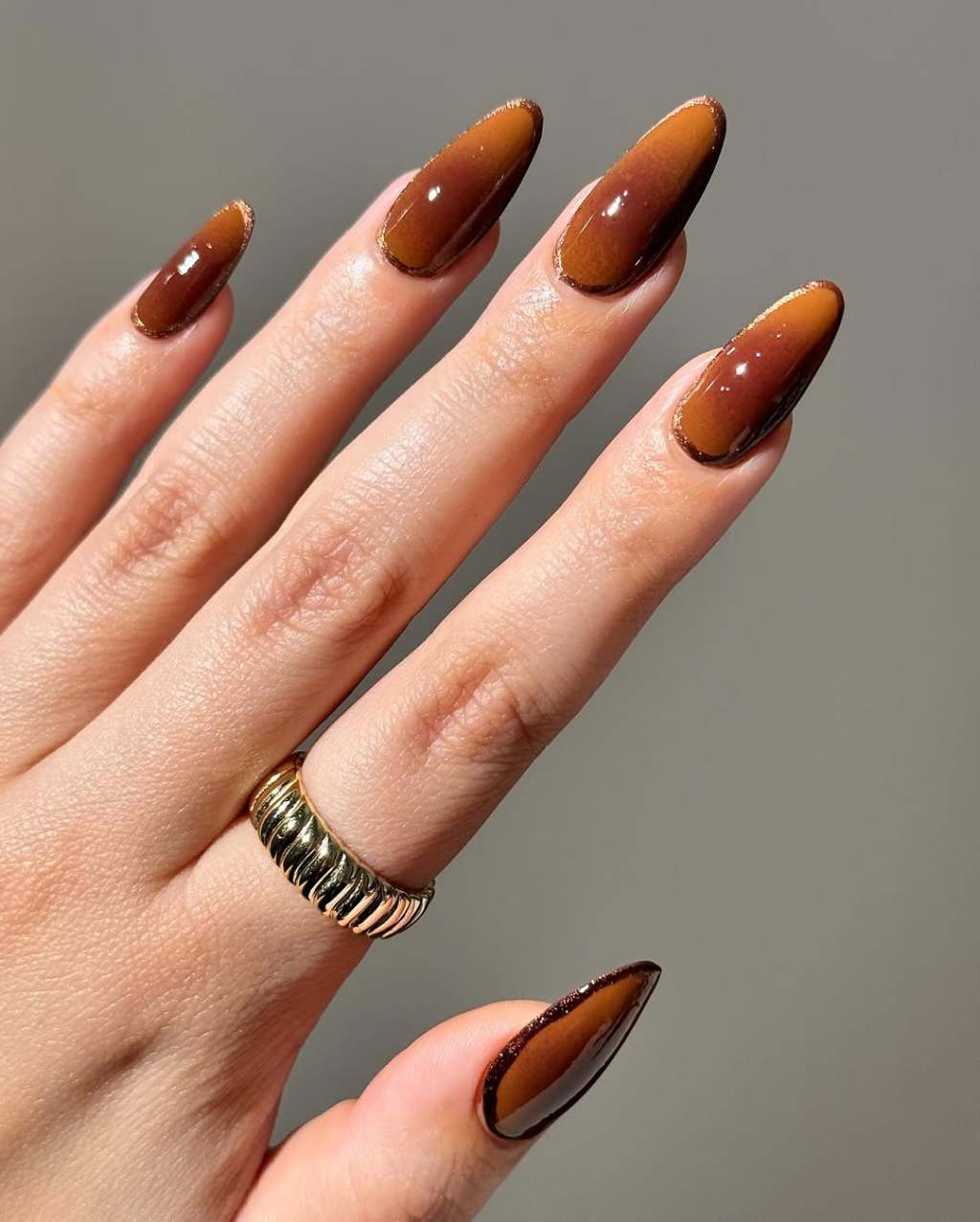 Warm Brown Ombre with Gold Cuticle Accent Warm Brown Ombre with Gold Cuticle Accent — Brown Nails 2027